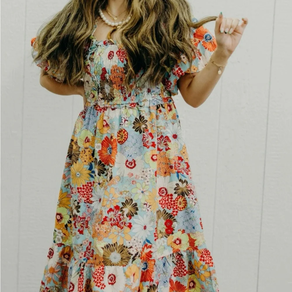 Listicle Floral Puff Sleeve Dress - Picture 3 of 4